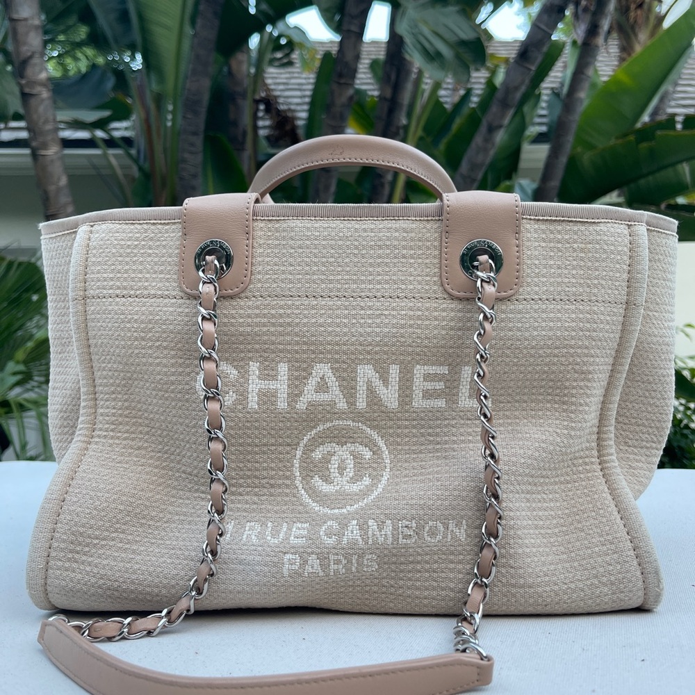Chanel shopping bag